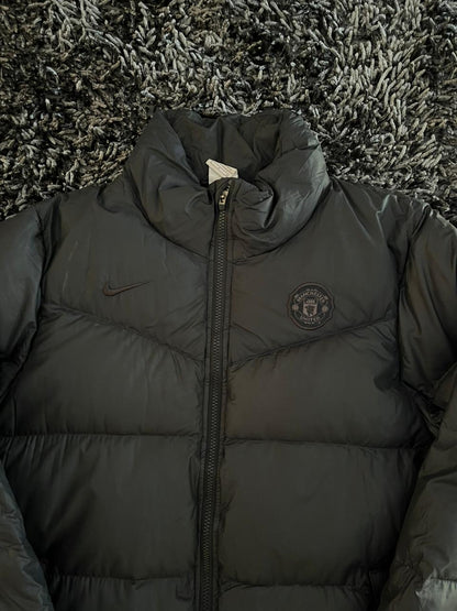 M@nchester united Jacket  | Full frontal zipper  | Jacket | Oversized Streetwear | Winterwear | Men Women | Cozy Fashion | Gym Fit | Online Shopping