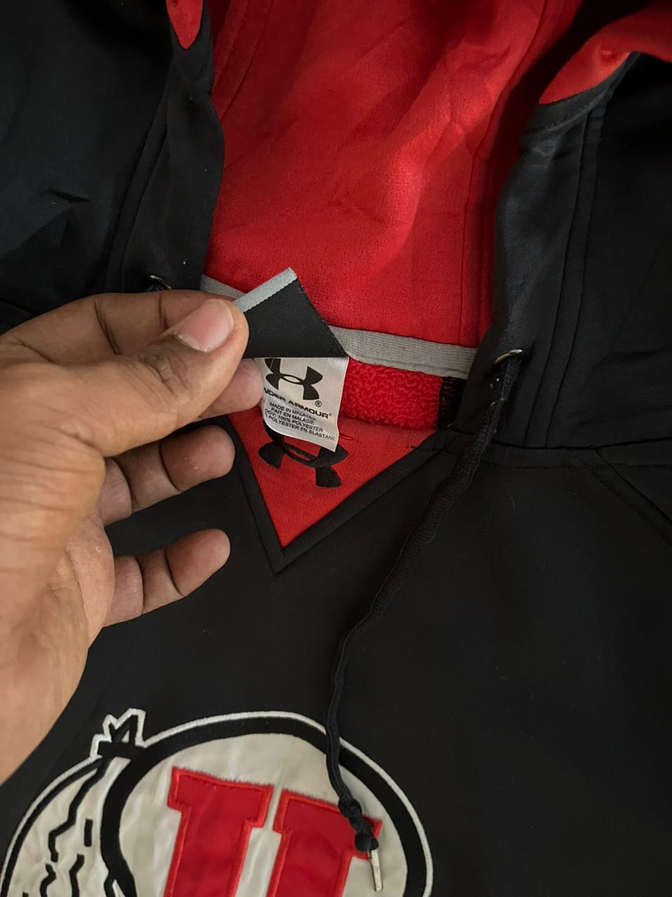 Underarmour utah  |hoodie | Sportswear , Gymwear & Activewear | Track& Field| Running | Winter wear
