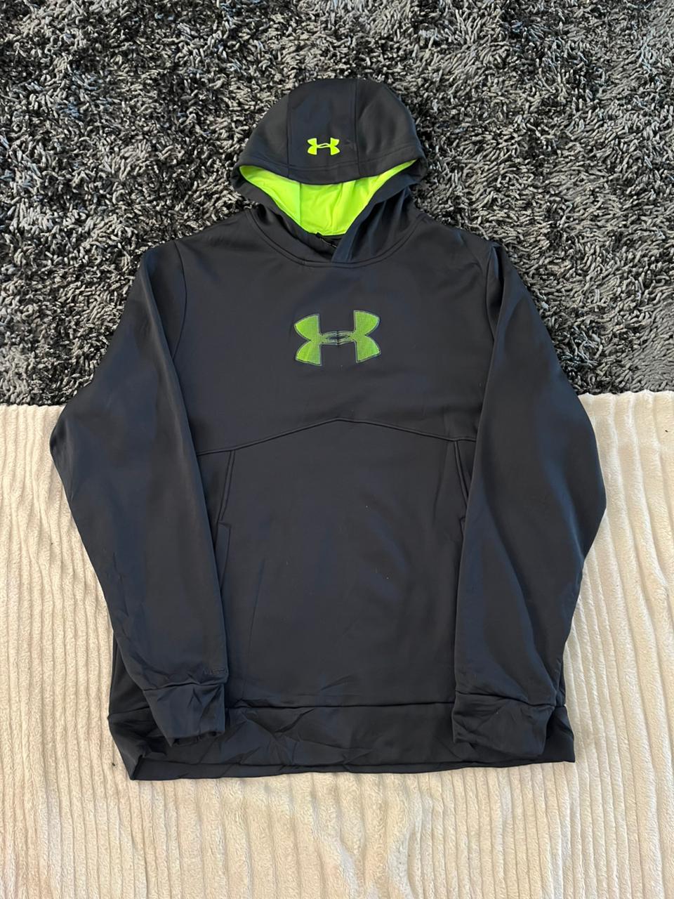 Underarmour |hoodie | Sportswear , Gymwear & Activewear | Track& Field| Running | Winterwear