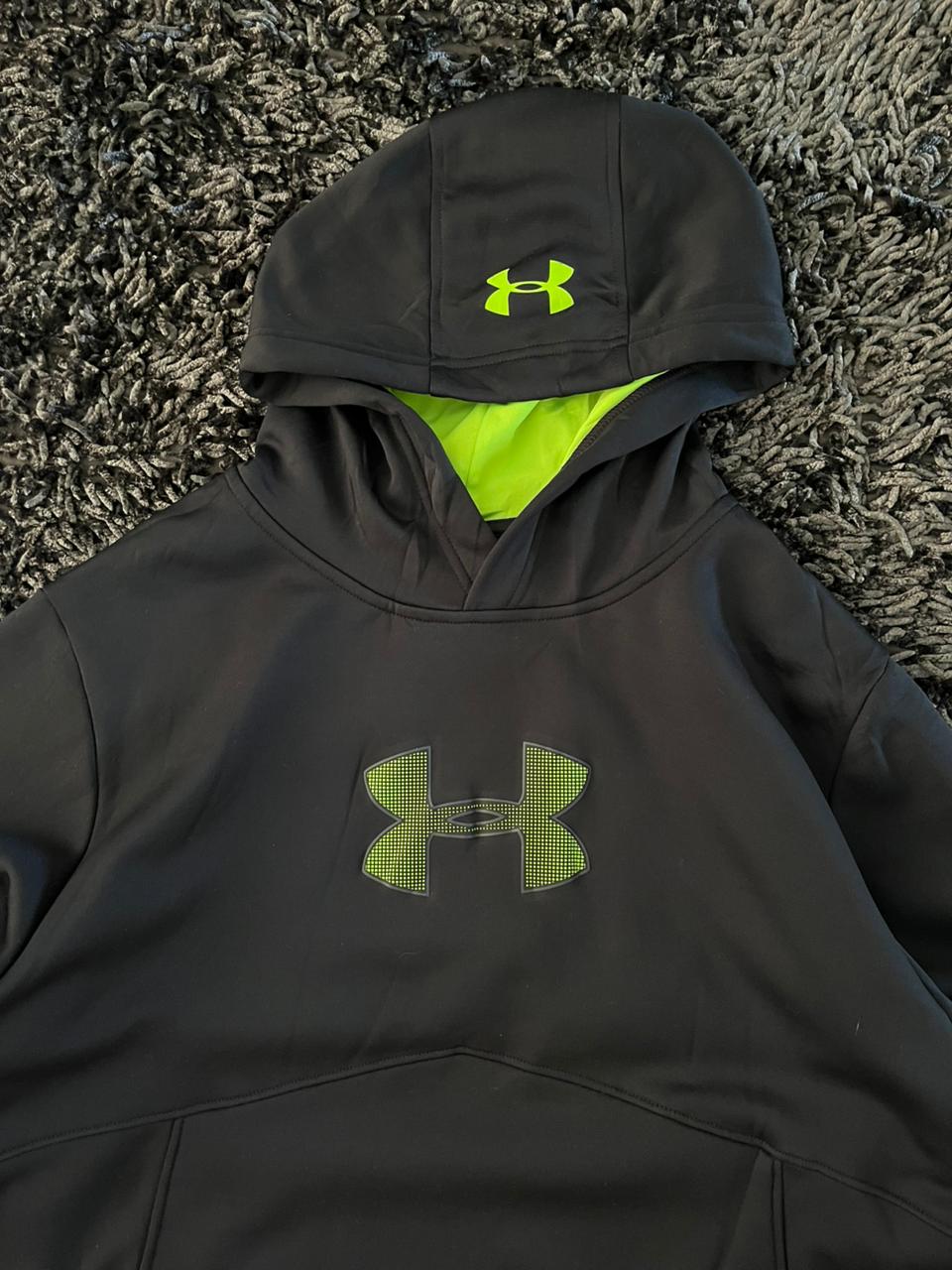 Underarmour |hoodie | Sportswear , Gymwear & Activewear | Track& Field| Running | Winterwear