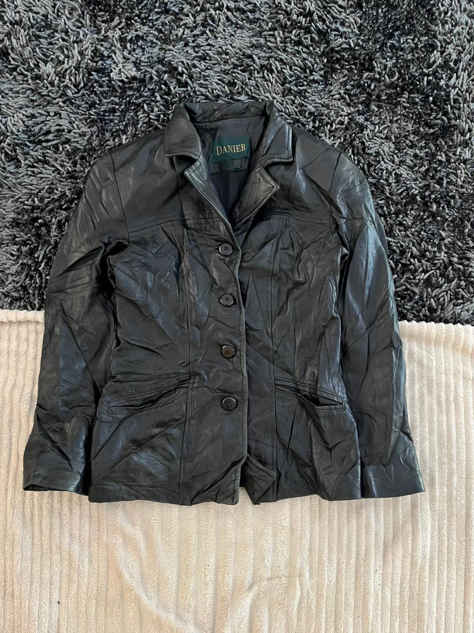 DANIER Leather jacket | WOMEN| Winterwear|Streetwear