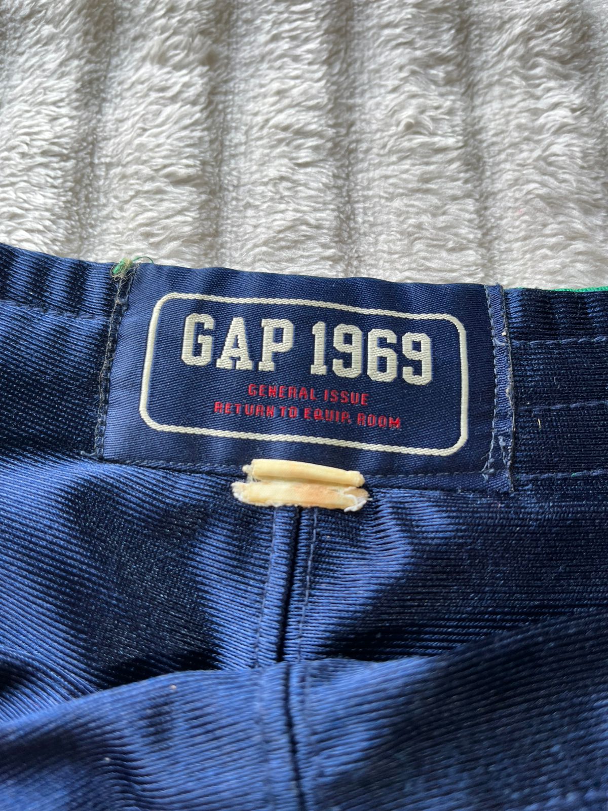 GAP SPORTS SHORTS