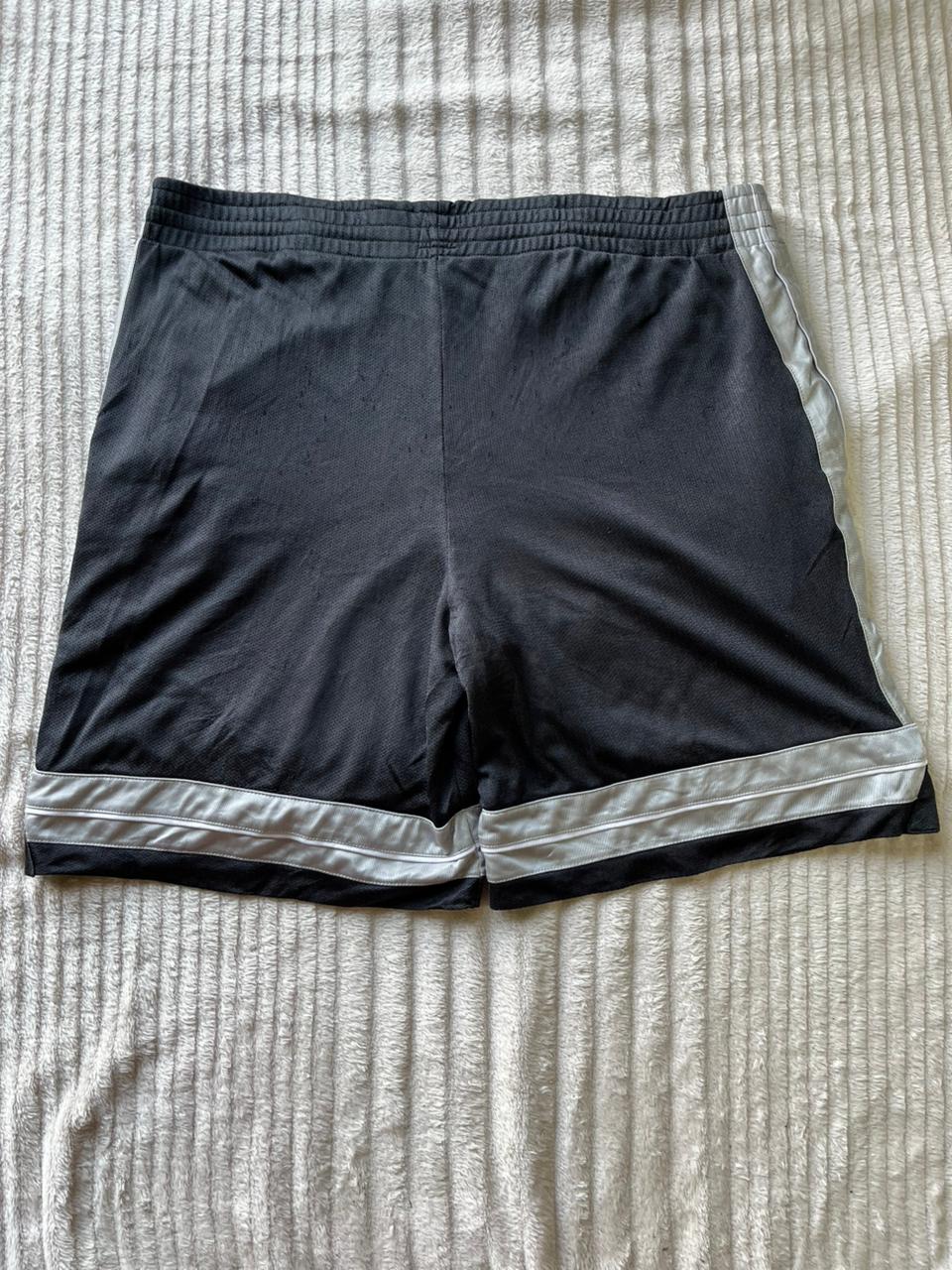 CHAMPION SPORTS SHORTS
