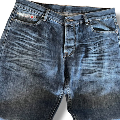 Diesel |Straight Fit | Pre-Owned Streetwear Denim\ Men Women | Unisex&nbsp; | Online Shopping