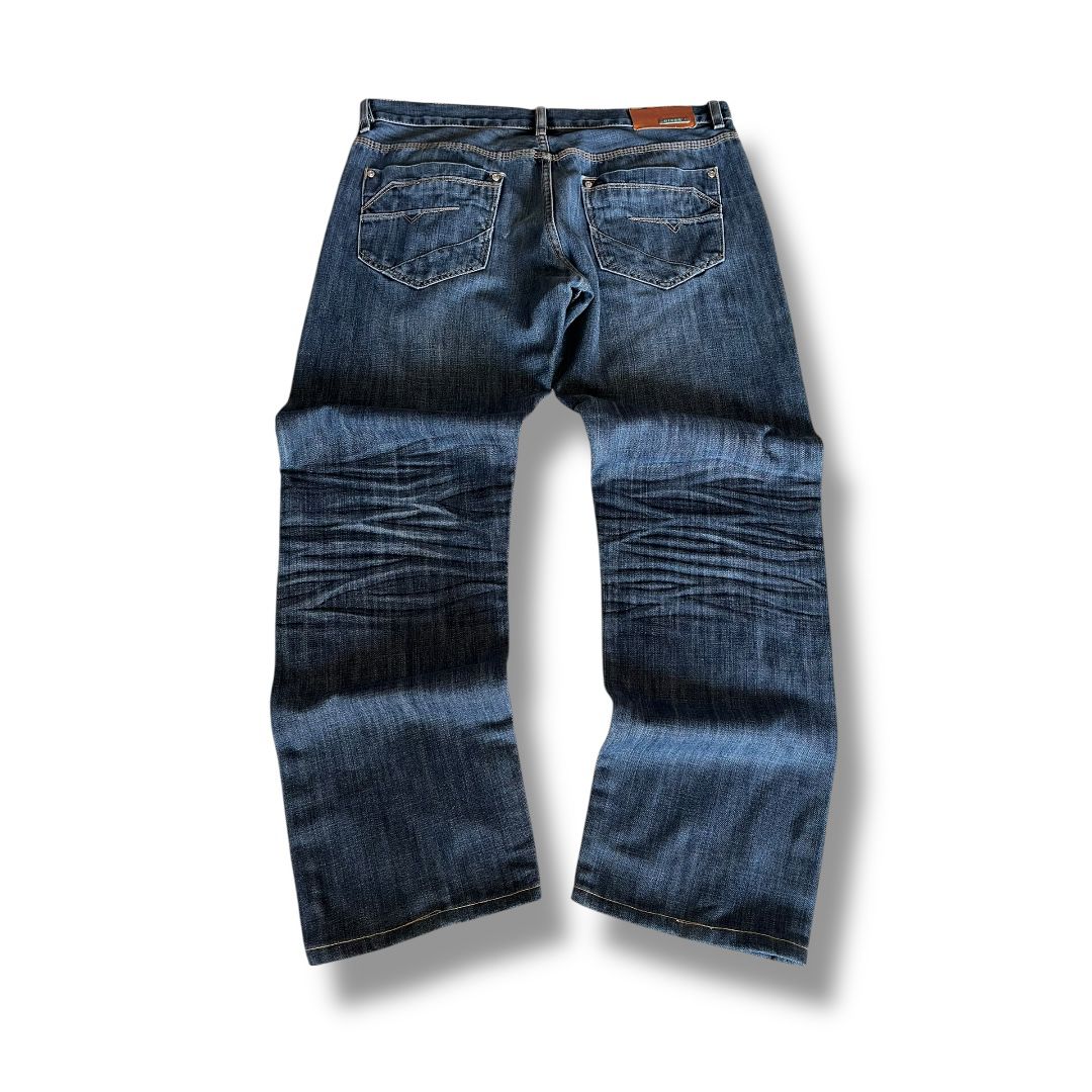 Diesel |Straight Fit | Pre-Owned Streetwear Denim\ Men Women | Unisex&nbsp; | Online Shopping