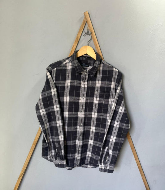 Cross Hatch Checkered Shirt | Full Sleeves |Korean-Inspired Oversized Fit | Lightweight Summer Wear | Full Sleeve | Men Women | Online Shopping