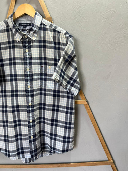 Tommy Hilfiger Checkered |Short sleeves Shirt | Korean-Inspired Oversized Fit | Lightweight Summer Wear | Half  Sleeve | Men Women | Online Shopping