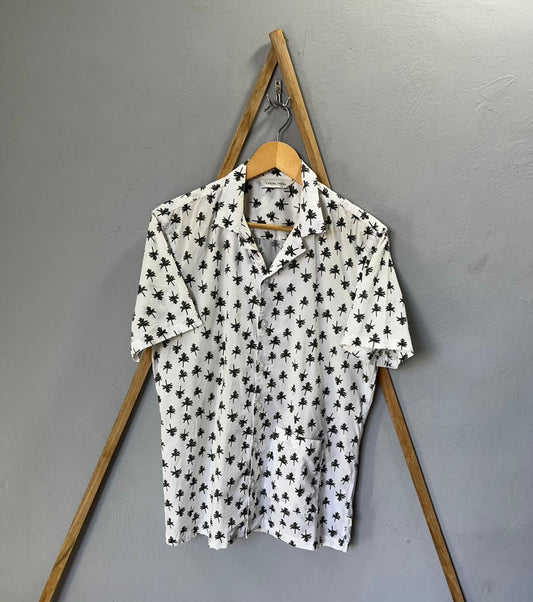 Casual Friday Shirt | Short Sleeves |Korean-Inspired Oversized Fit | Lightweight Summer Wear | Men Women | Online Shopping