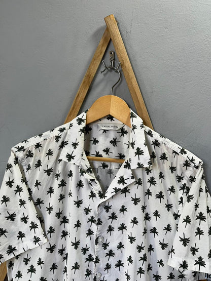 Casual Friday Shirt | Short Sleeves |Korean-Inspired Oversized Fit | Lightweight Summer Wear | Men Women | Online Shopping