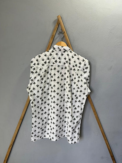 Casual Friday Shirt | Short Sleeves |Korean-Inspired Oversized Fit | Lightweight Summer Wear | Men Women | Online Shopping