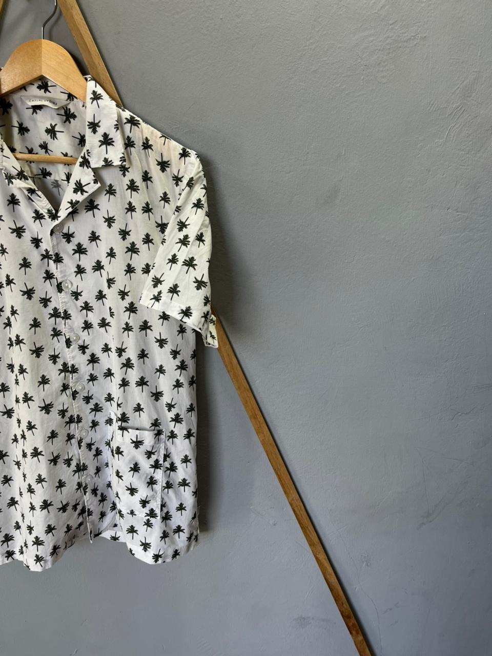 Casual Friday Shirt | Short Sleeves |Korean-Inspired Oversized Fit | Lightweight Summer Wear | Men Women | Online Shopping