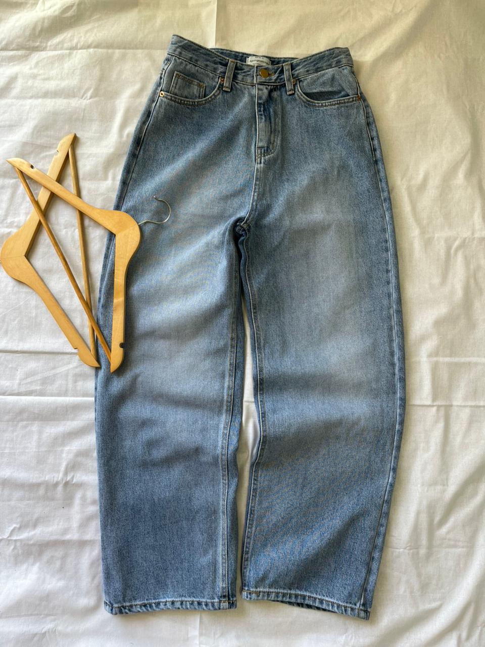 Springcomma Vintage Blue Jeans | Pre-Owned Streetwear Denim|  Men Women | Unisex  | Online Shopping