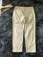 Uniqlo Relaxed Fit Casual Trousers | Everyday Wear Pants | Smart Casual Style | Men Women | Online Shopping