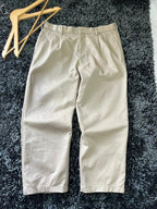 Uniqlo Relaxed Fit Casual Trousers | Everyday Wear Pants | Smart Casual Style | Men Women | Online Shopping