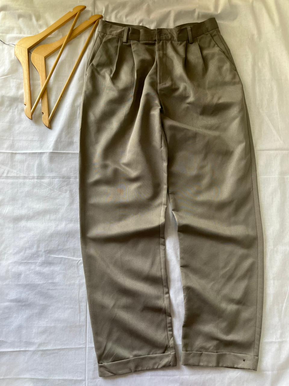 Dockers Relaxed Fit Trousers | Double Pleated | Everyday Wear Pants | Smart Casual Style | Men Women | Online Shopping