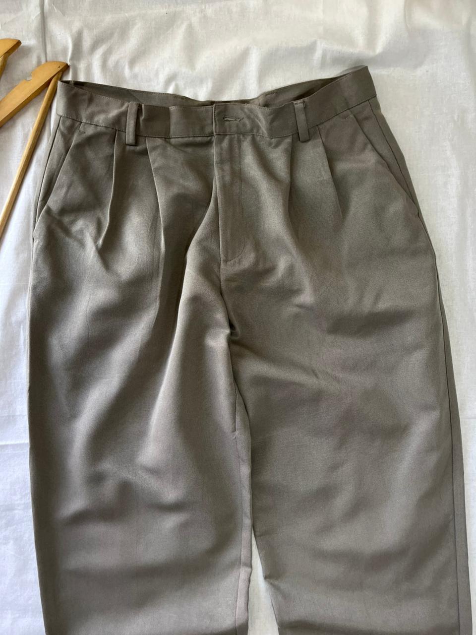 Dockers Relaxed Fit Trousers | Double Pleated | Everyday Wear Pants | Smart Casual Style | Men Women | Online Shopping