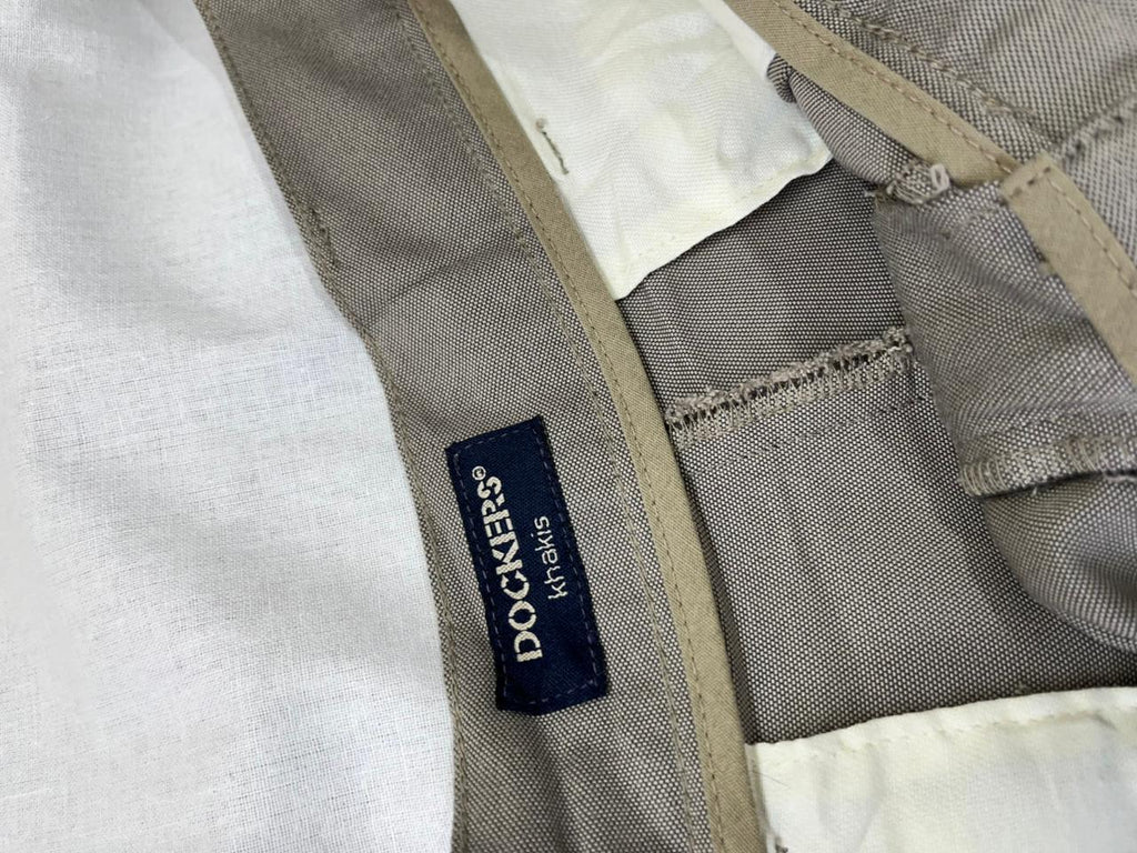 Dockers Relaxed Fit Trousers | Double Pleated | Everyday Wear Pants | Smart Casual Style | Men Women | Online Shopping