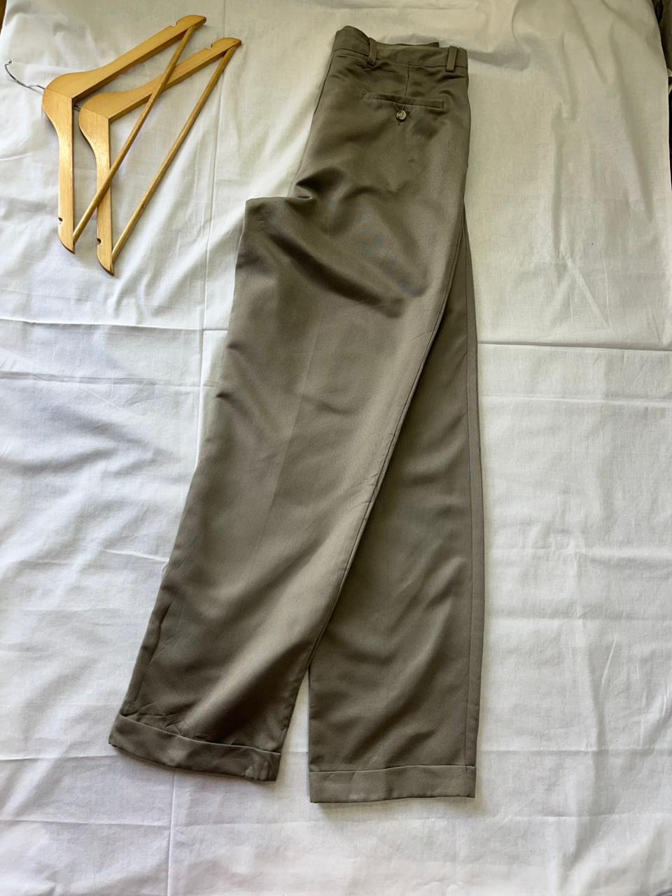 Dockers Relaxed Fit Trousers | Double Pleated | Everyday Wear Pants | Smart Casual Style | Men Women | Online Shopping