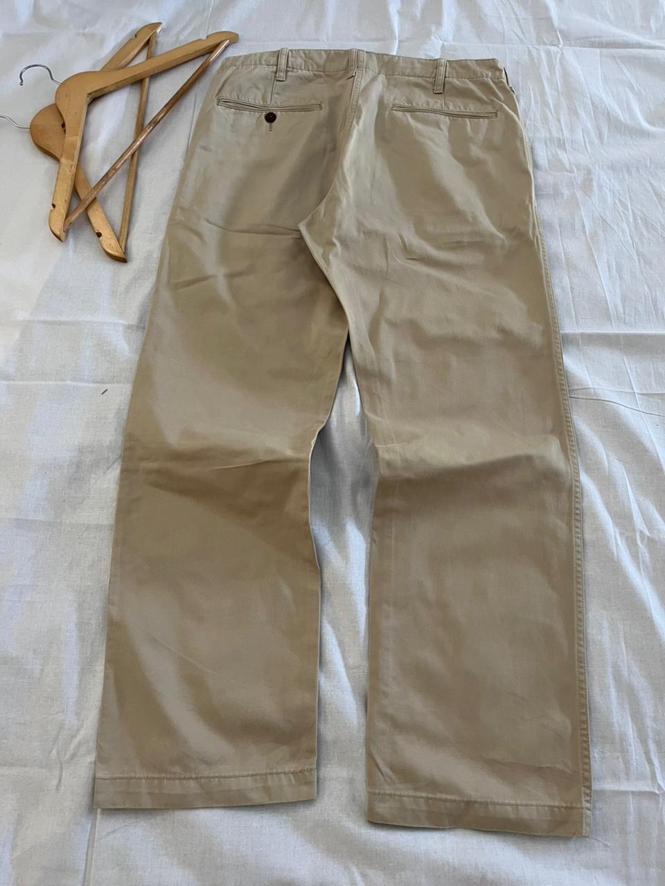 Uniqlo Relaxed Fit Trousers | Double Pleated | Everyday Wear Pants | Smart Casual Style | Men Women | Online Shopping