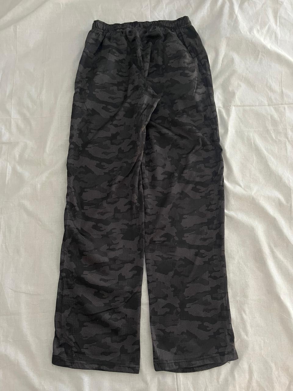 Zone Pro Track Pants  | Everyday Sportswear | Streetwear Style | Men Women | Online Shopping