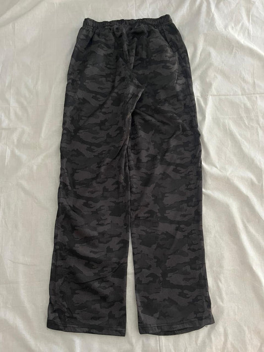 Zone Pro Track Pants  | Everyday Sportswear | Streetwear Style | Men Women | Online Shopping