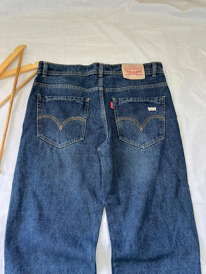 LEVIS Vintage Blue Jeans | Pre-Owned Streetwear Denim|  Men Women | Unisex  | Online Shopping