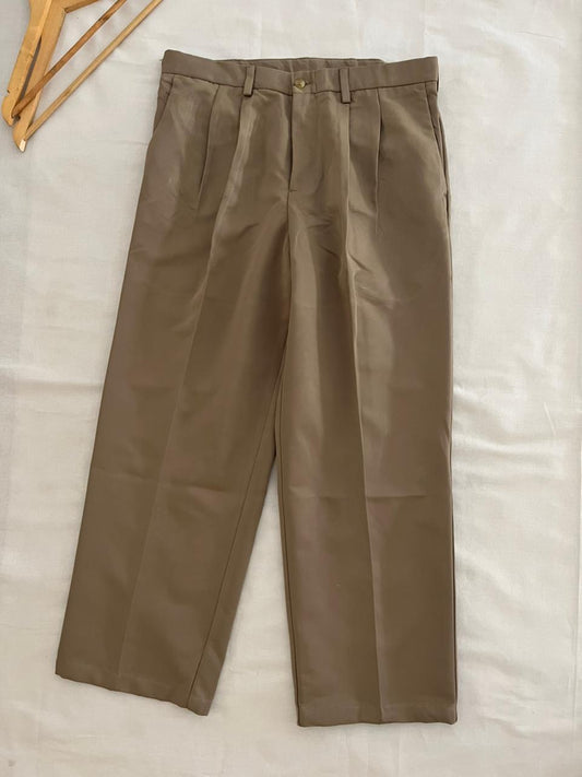 Wrangler double pleated Trousers| Everyday Wear Pants | Smart Casual Style | Men Women | Online Shopping