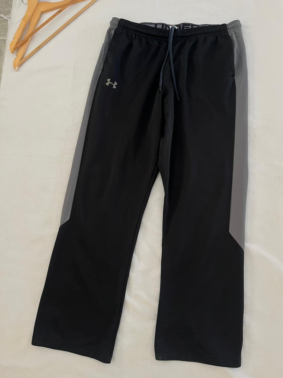 Under@rmour Track Pants  | Everyday Sportswear | Streetwear Style | Men Women | Online Shopping