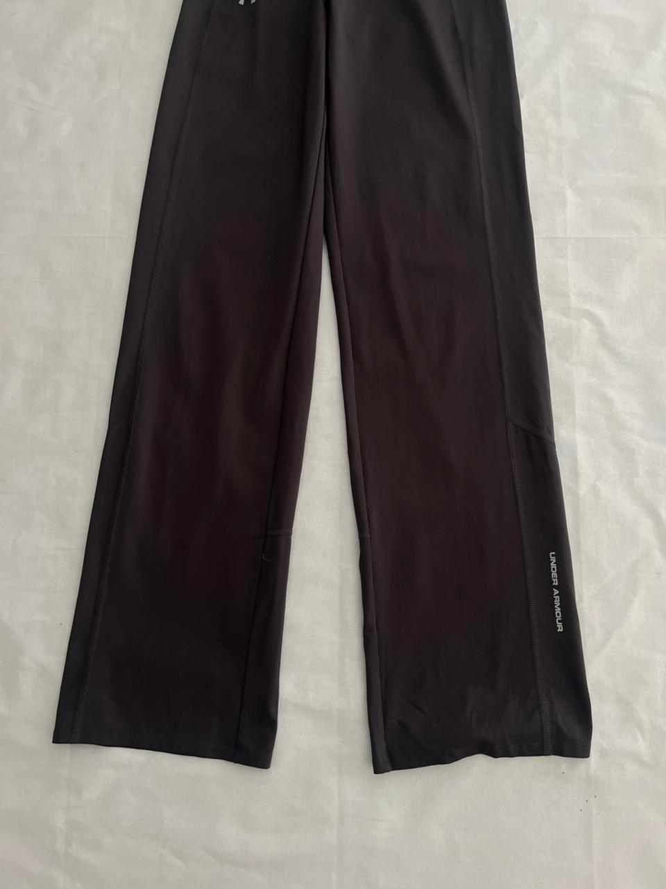 Under@rmour Track Pants  | Everyday Sportswear | Streetwear Style | Men Women | Online Shopping