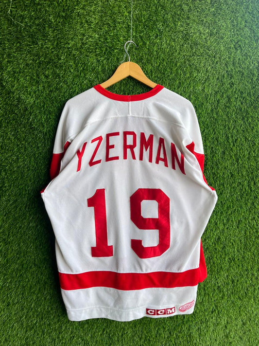 ICEHOCKEY DETROIT YZERMAN Jersey |Vintage Oversized Streetwear | Men Women |  Online Shopping