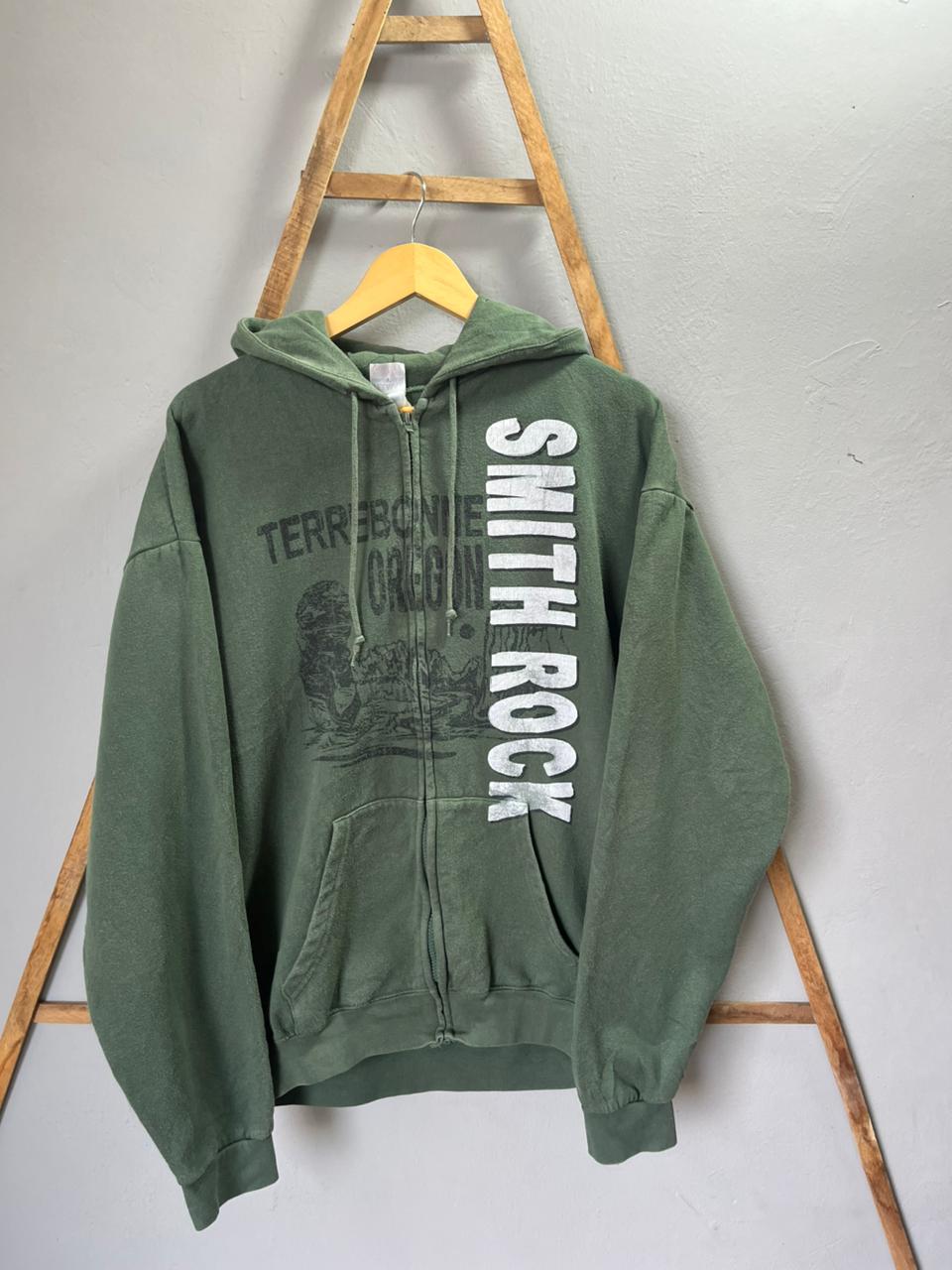 SMITH ROCK |hoodie | Sportswear , Gymwear & Activewear | Track& Field| Running | Winterwear