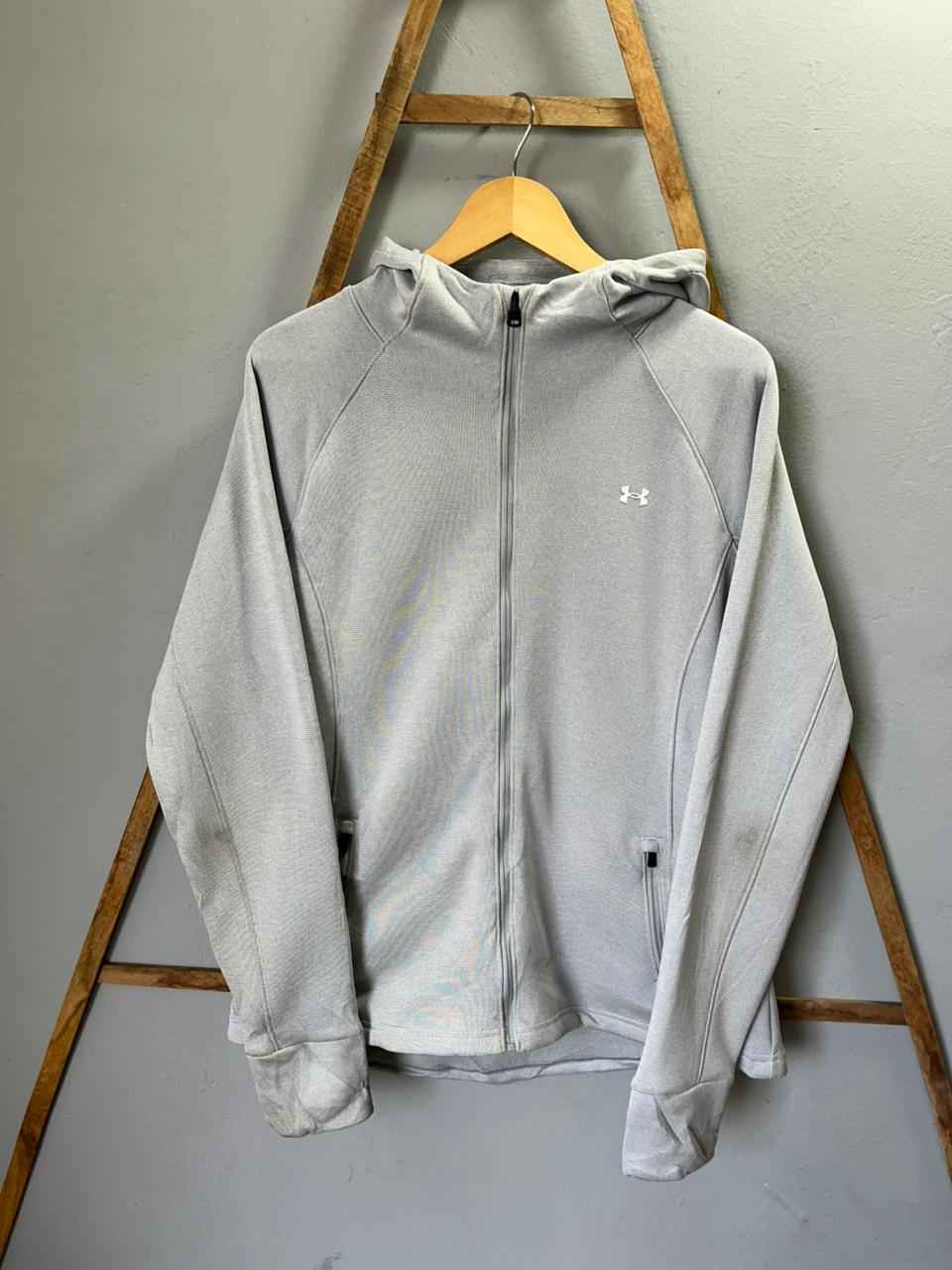 Under@rmour |zipper hoodie | Sportswear , Gymwear & Activewear | Track& Field| Running | Winterwear