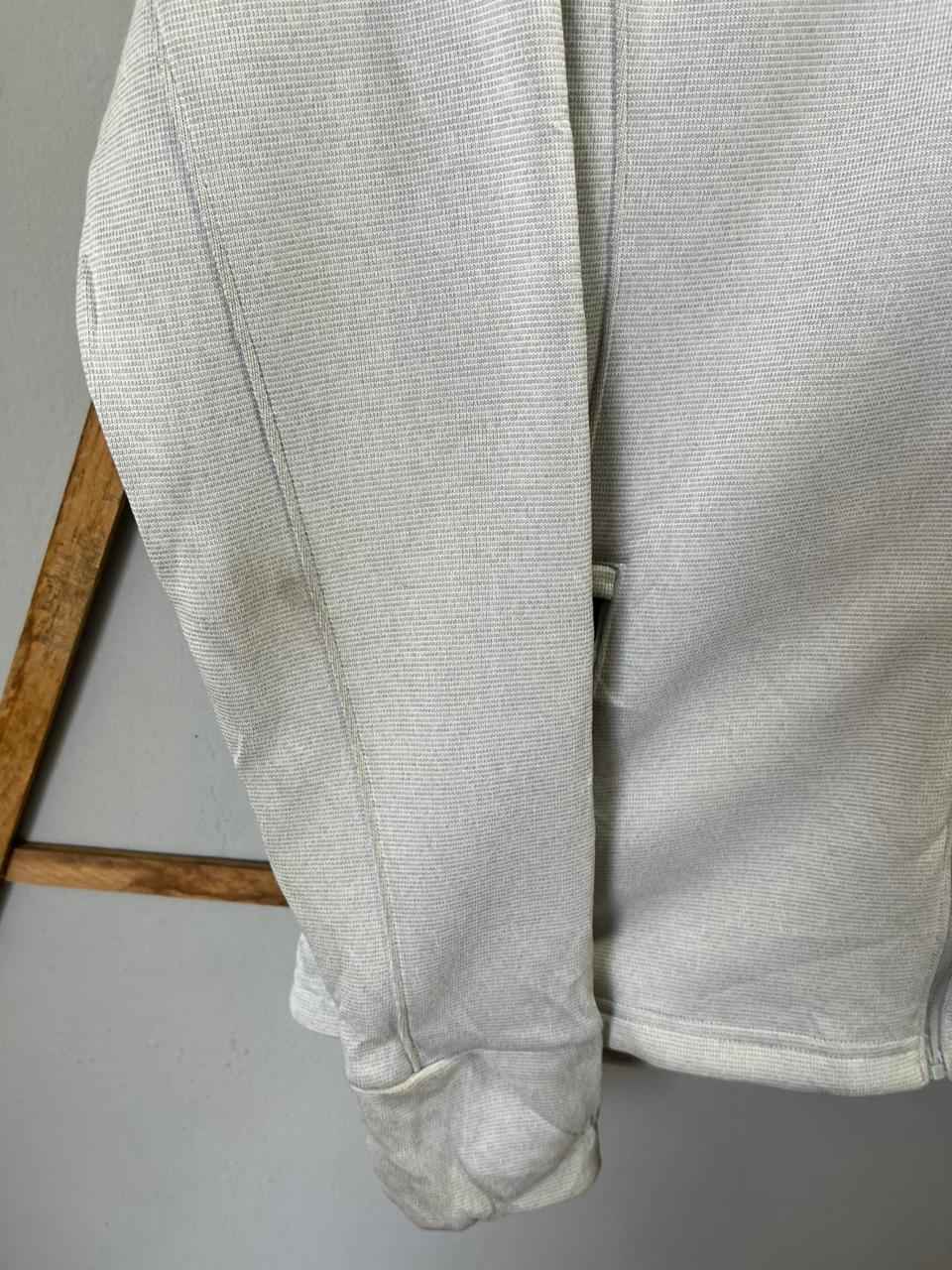 Under@rmour |zipper hoodie | Sportswear , Gymwear & Activewear | Track& Field| Running | Winterwear