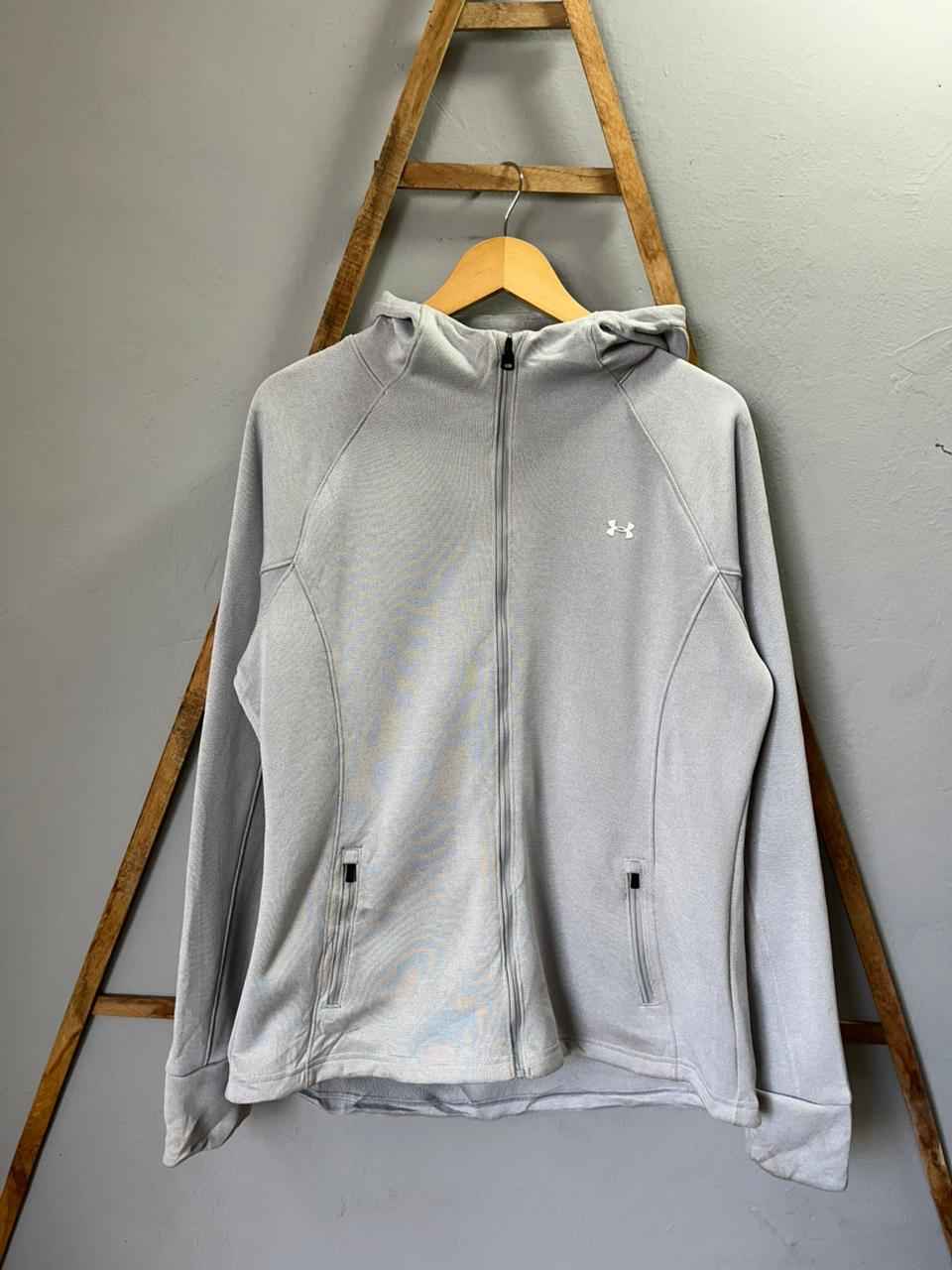 Under@rmour |zipper hoodie | Sportswear , Gymwear & Activewear | Track& Field| Running | Winterwear