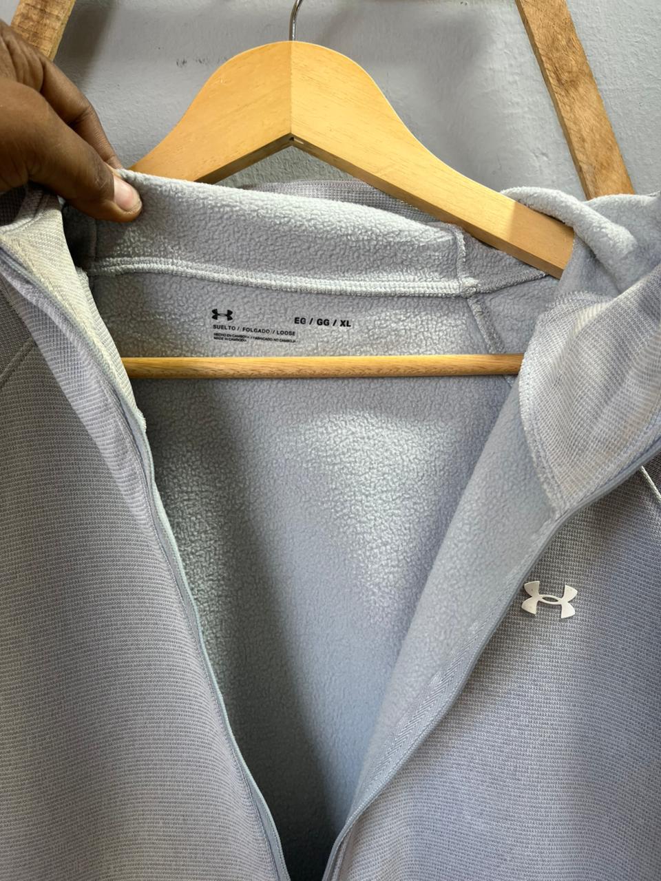 Under@rmour |zipper hoodie | Sportswear , Gymwear & Activewear | Track& Field| Running | Winterwear