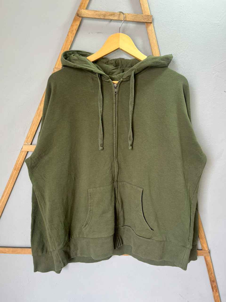 TIME AND TRU |hoodie | Sportswear , Gymwear & Activewear | Track& Field| Running | Winterwear