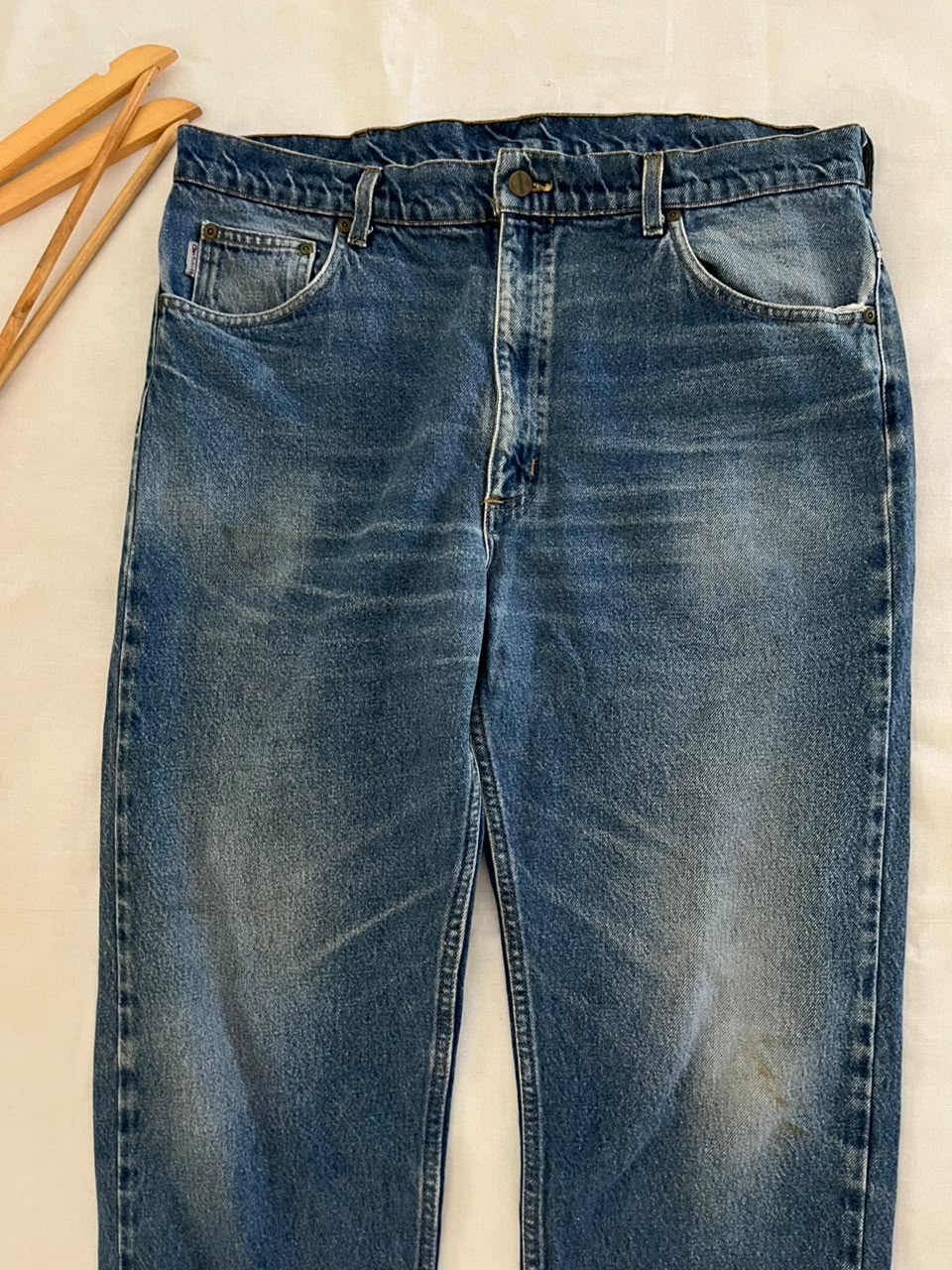 Carhartt Vintage Jeans | Pre-Owned Streetwear Denim|  Men Women | Unisex  | Online Shopping