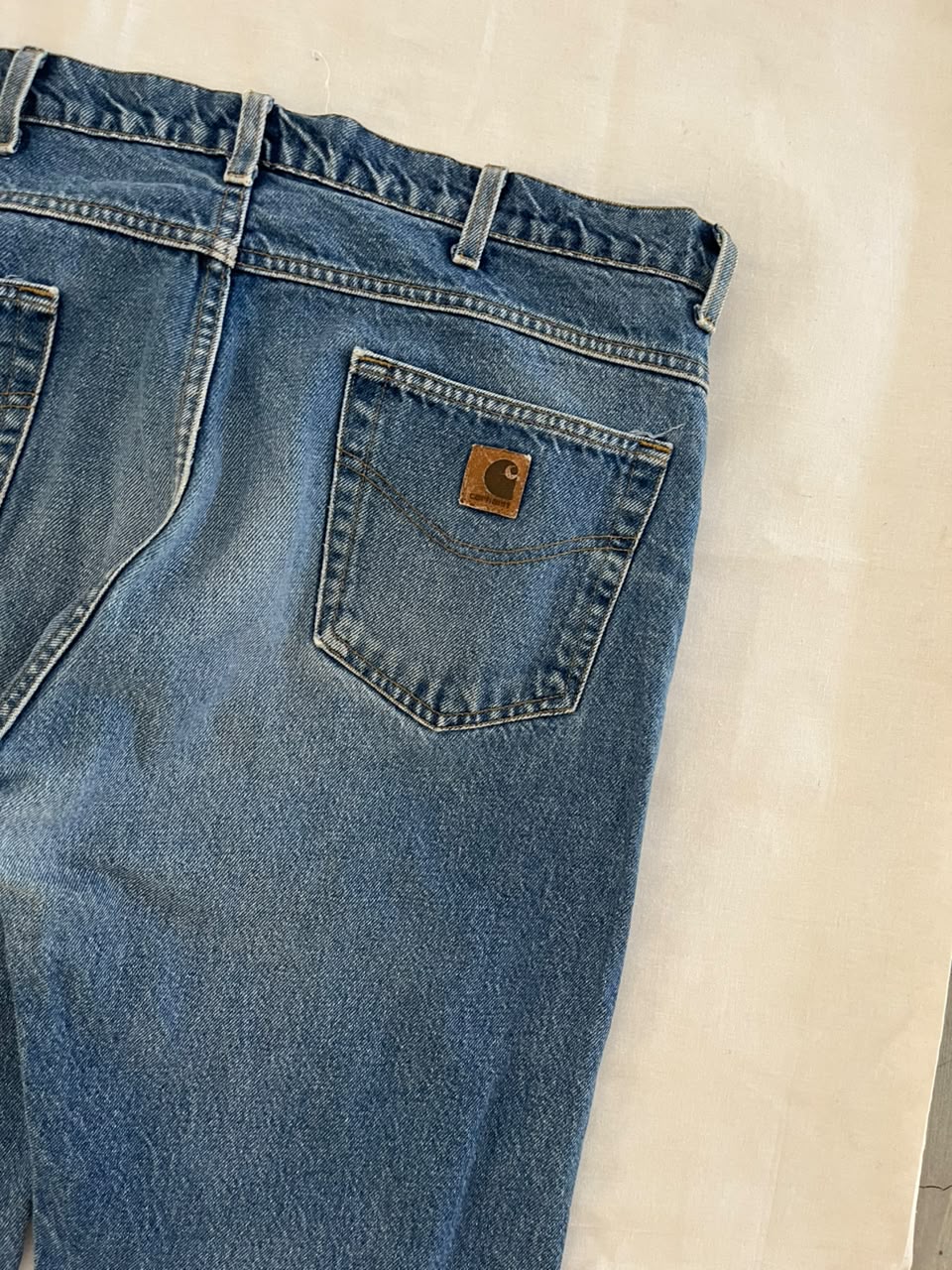 Carhartt Vintage Jeans | Pre-Owned Streetwear Denim|  Men Women | Unisex  | Online Shopping