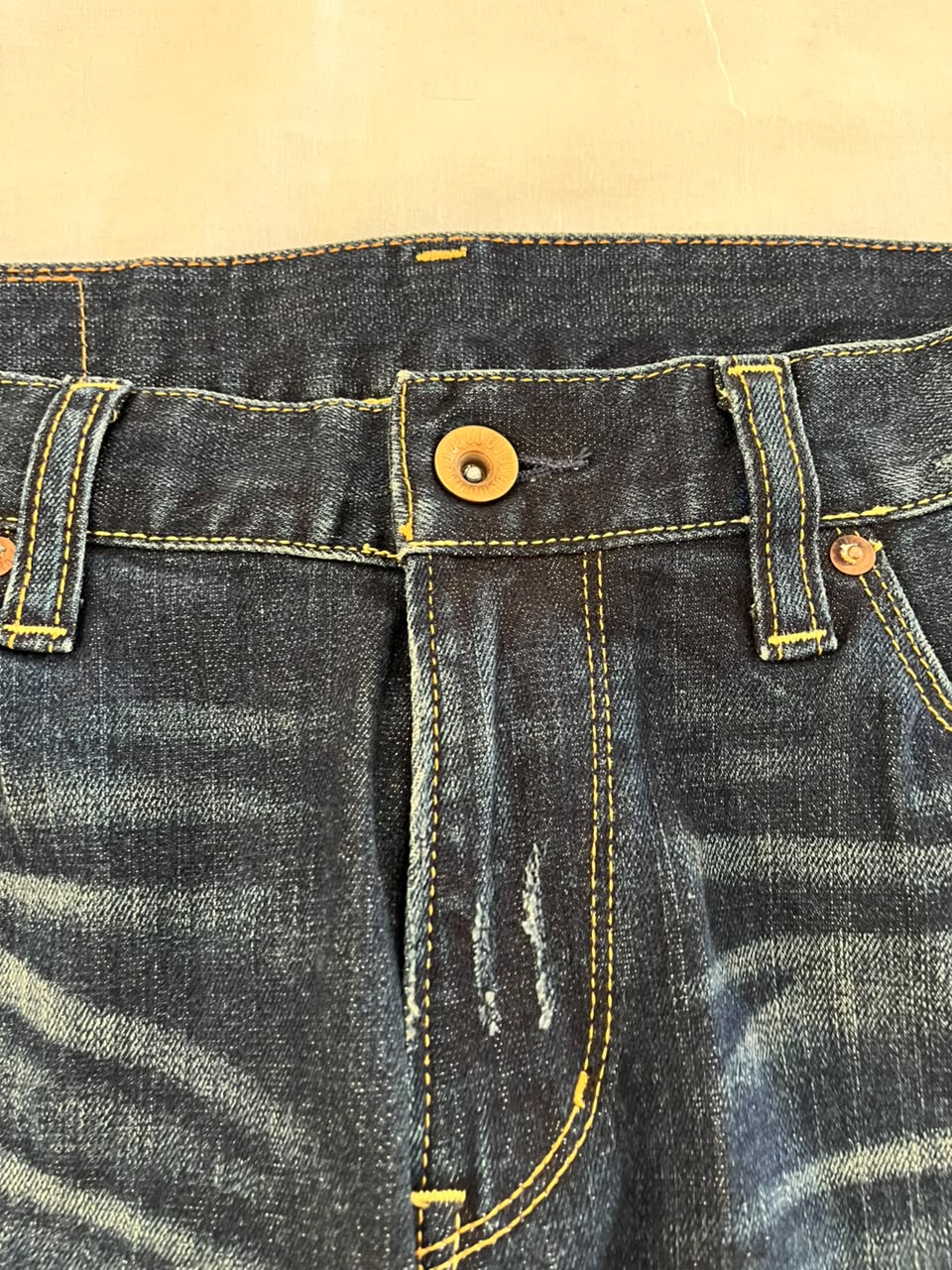 Uniqlo Vintage Jeans | Pre-Owned Streetwear Denim|  Men Women | Unisex  | Online Shopping