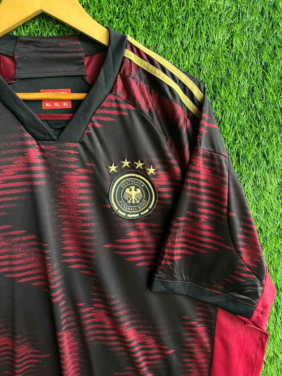 FOOTBALL DEUTSCHER  Jersey 10  |Vintage Oversized Streetwear | Men Women |  Online Shopping
