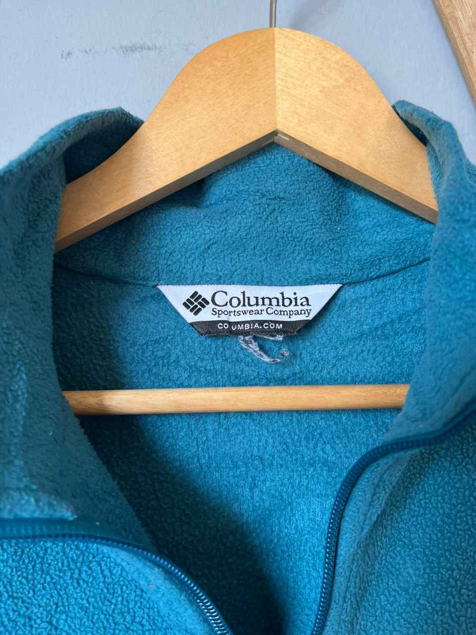 Columbi@ | Full frontal zipper | Fleece Jacket | Oversized Streetwear | Winterwear | Men Women | Cozy Fashion | Gym Fit | Online Shopping