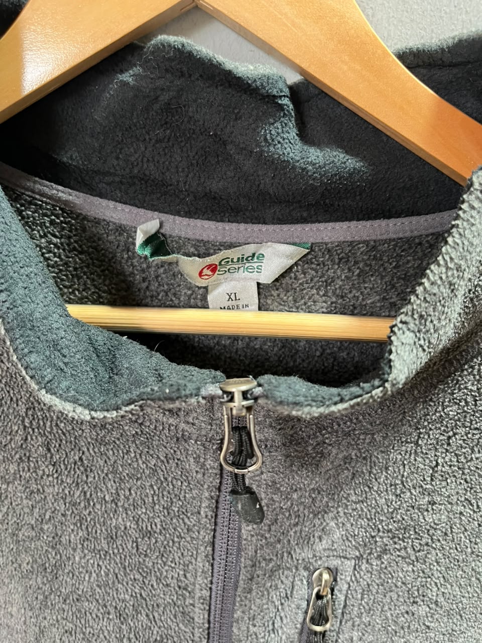 Guide | Full frontal zipper | Fleece Jacket | Oversized Streetwear | Winterwear | Men Women | Cozy Fashion | Gym Fit | Online Shopping