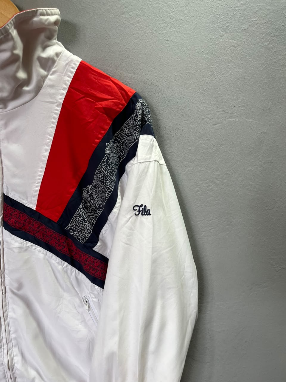 Fila Windbreaker | Wind Cheater |Jackets| Sportswear , Gymwear & Activewear | Track& Field| Running | Winter wear