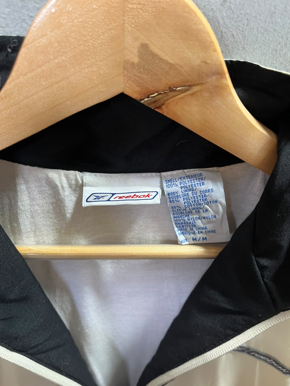 Reeb0k Windbreaker | Wind Cheater |Jackets| Sportswear , Gymwear & Activewear | Track& Field| Running | Winter wear