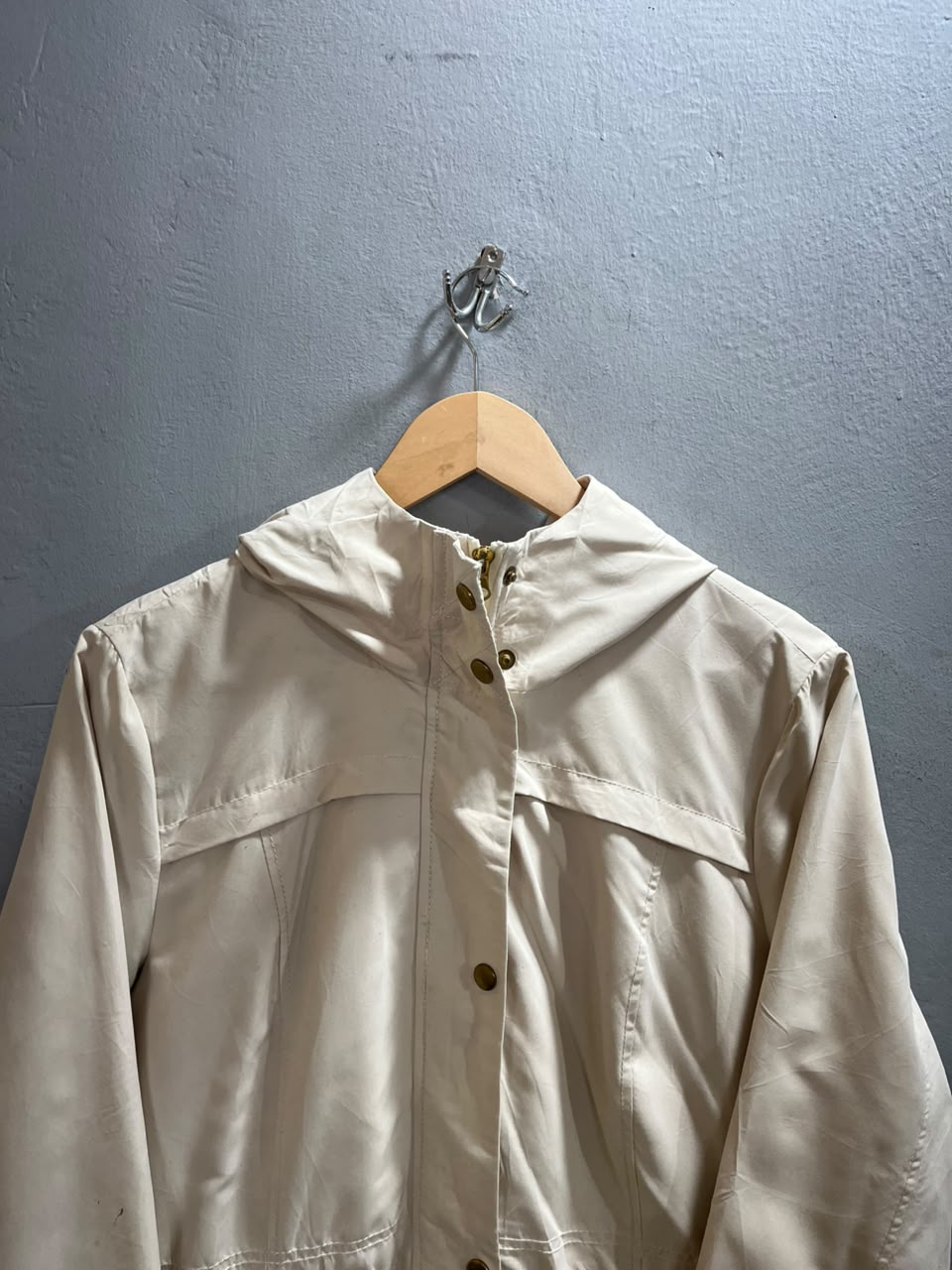VERO MODA Windbreaker | Wind Cheater |Jackets| Sportswear , Gymwear & Activewear | Track& Field| Running | Winter wear