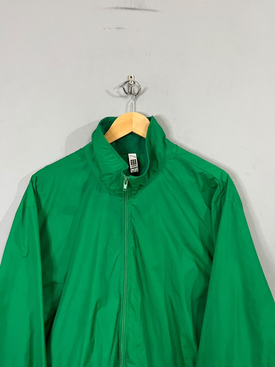Standard American Windbreaker | Wind Cheater |Jackets| Sportswear , Gymwear & Activewear | Track& Field| Running | Winter wear