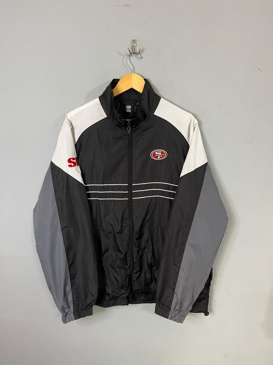 Nfl San Francisco Windbreaker | Wind Cheater |Jackets| Sportswear , Gymwear & Activewear | Track& Field| Running | Winter wear