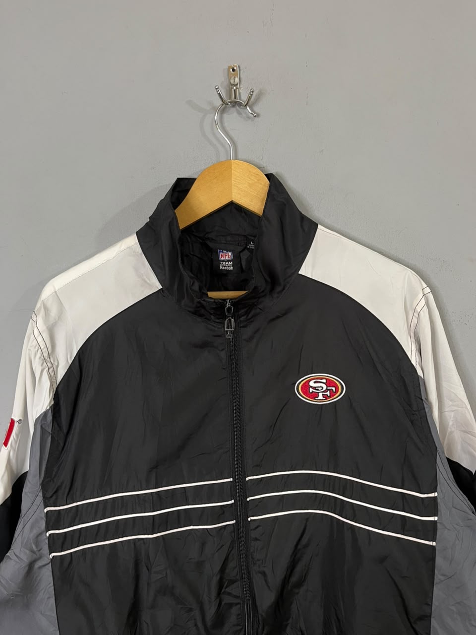 Nfl San Francisco Windbreaker | Wind Cheater |Jackets| Sportswear , Gymwear & Activewear | Track& Field| Running | Winter wear