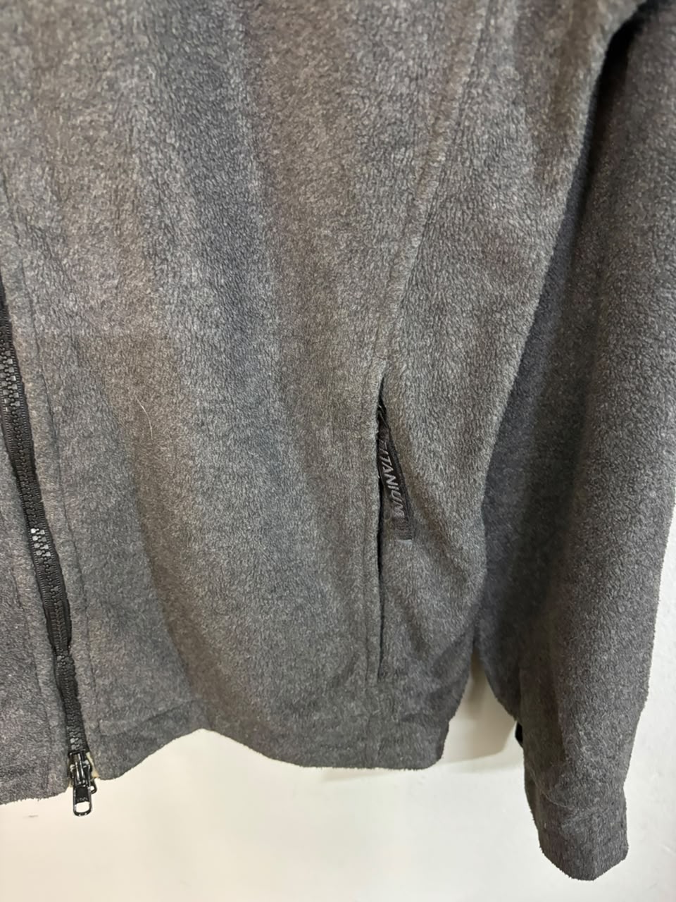 Columbi@ | Full frontal zipper | Fleece Jacket | Oversized Streetwear | Winterwear | Men Women | Cozy Fashion | Gym Fit | Online Shopping
