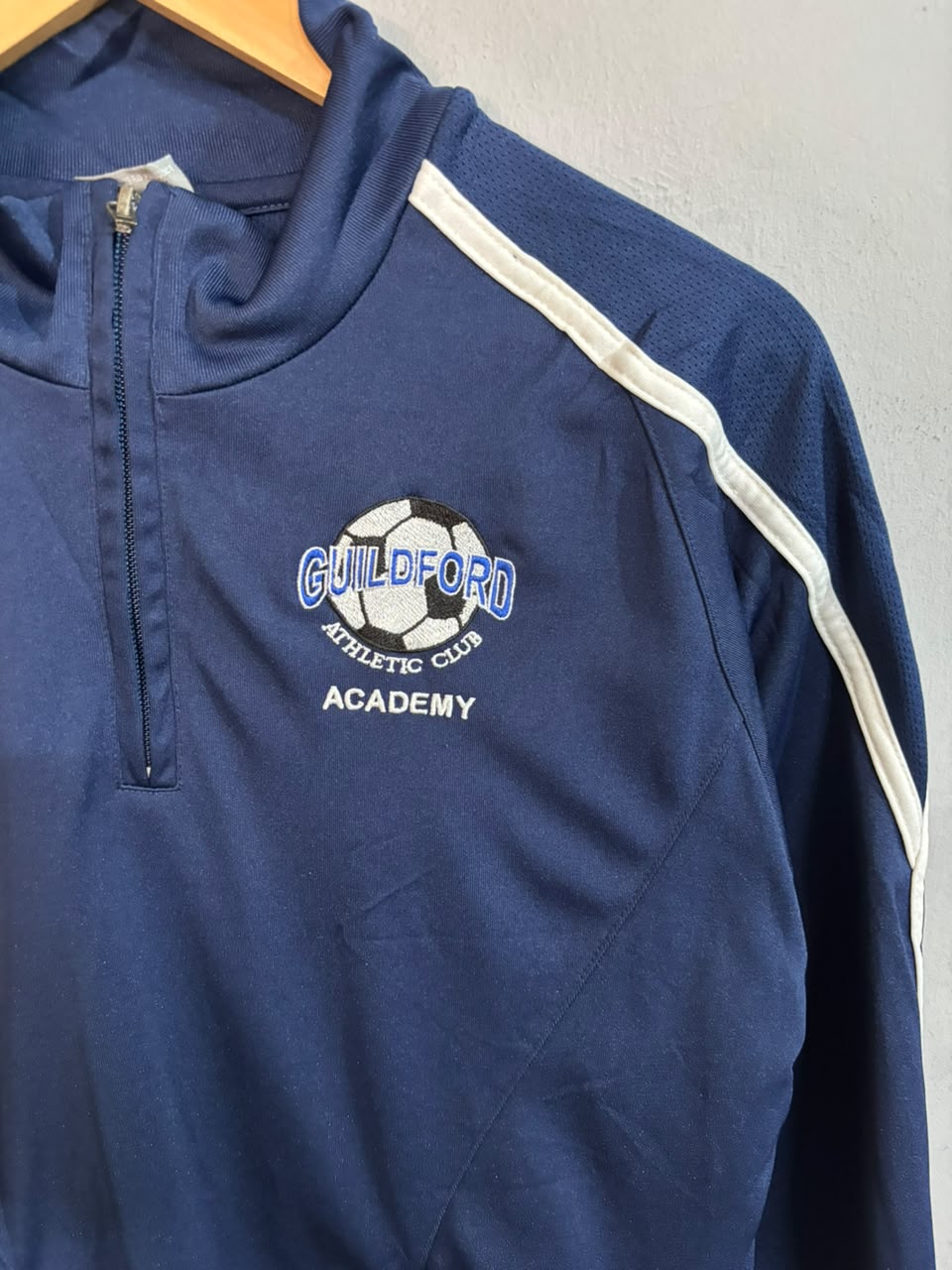 Umbro Windbreaker | Wind Cheater |Jackets| Sportswear , Gymwear & Activewear | Track& Field| Running | Winter wear